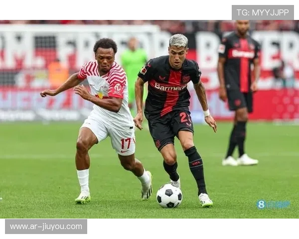 莱比锡前锋奥蓬达头球破门，本赛季已攻入15球